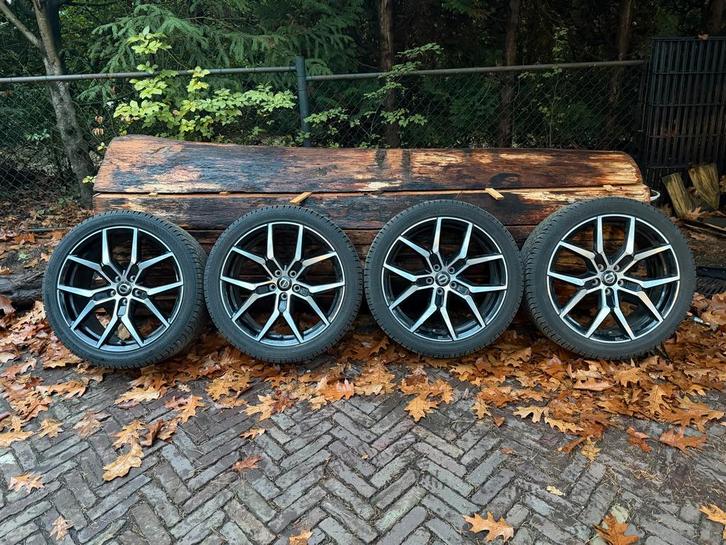 Volvo Polestar 19" Winterset Z.G.A.N. (S60 / V60…) 8Jx19ET42, Auto-onderdelen, Banden en Velgen, Banden en Velgen, Winterbanden