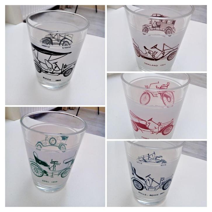 5 vintage drinkglazen met oltimer cars afbeeldingen, Verzamelen, Glas en Borrelglaasjes, Zo goed als nieuw, Frisdrankglas, Ophalen of Verzenden