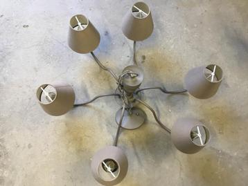 6 armige taupe hanglamp  beschikbaar voor biedingen