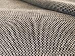Kvadrat Skifer 210; beige op zwart; 2x restant meubelstof, Wol, 120 cm of meer, Beige, Ophalen of Verzenden