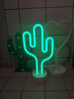 NEON LAMP LED BATTERIJEN CACTUS LOVE HARTJE ROOD CADEAU DECO, Gebruikt, Ophalen of Verzenden