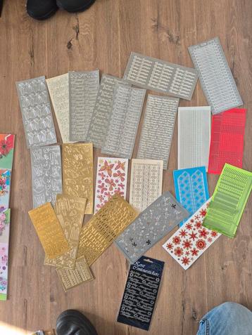 Stickervellen kerst ect (35x )  beschikbaar voor biedingen