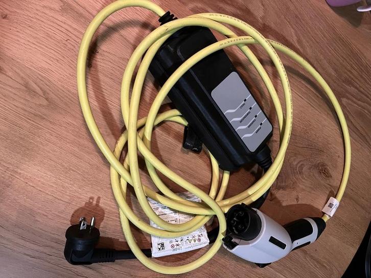 Auto laadkabel (BMW X5), Auto-onderdelen, Accu's en Toebehoren, BMW, Gebruikt, Ophalen of Verzenden