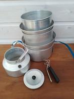 Camping pannenset  aluminium  met fluitketel, Ophalen of Verzenden, Gebruikt