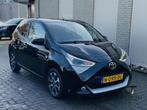 Toyota Aygo 1.0 VVT-i x-clusiv|NAVI|CAM|CRUISE|GARANTIE, Auto's, Toyota, Voorwielaandrijving, Gebruikt, Euro 6, 4 stoelen