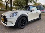 Mini Cooper Cabrio (f57) 1.5 136pk Aut 2019 Wit, Auto's, Mini, Te koop, Geïmporteerd, Benzine, 4 stoelen