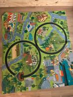Speelkleed met stad en treinrails, Ophalen of Verzenden, Zo goed als nieuw