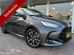 Toyota Yaris 1.5 Hybrid Dynamic/43dkm/Carplay/Camera/Led/1e, Gebruikt, 450 kg, 1490 cc, Bedrijf