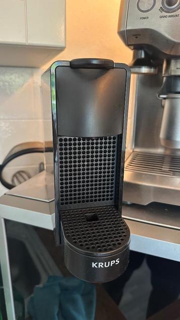 Krups Nespresso XN1101 Essenza Mini Coffee Cup Machine beschikbaar voor biedingen