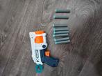 Nerf gun met 8 kogels, Kinderen en Baby's, Speelgoed | Buiten | Actiespeelgoed, Ophalen of Verzenden, Zo goed als nieuw