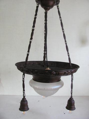 Art deco lamp beschikbaar voor biedingen