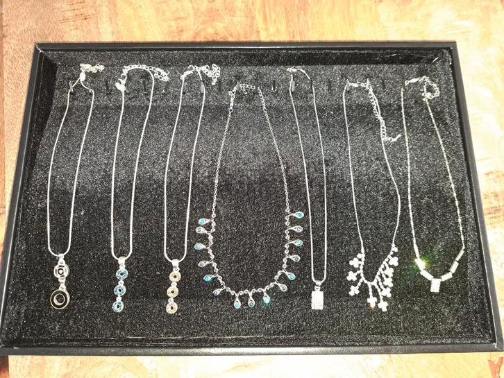 Partij kettingen + GRATIS LUXE DISPLAY!!!, Sieraden, Tassen en Uiterlijk, Kettingen, Nieuw, Overige materialen, Overige kleuren