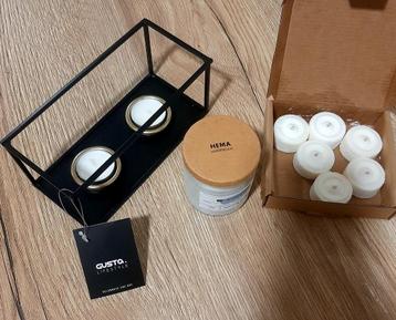 Kandelaar met kaarsen. Nieuw. beschikbaar voor biedingen