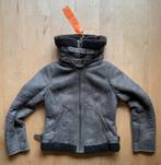 Khujo warme korte design jas leer / gevoerd S zacht grijs, Ophalen of Verzenden, Zo goed als nieuw, Maat 36 (S), Grijs