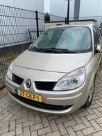 Renault Grand Scenic 2.0 16V 7P 2008 Beige, Voorwielaandrijving, 1998 cc, Stof, 74 €/maand