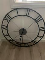 Grote Romeinse cijfer klok - 80 cm, Ophalen of Verzenden, Zo goed als nieuw, Analoog, Wandklok