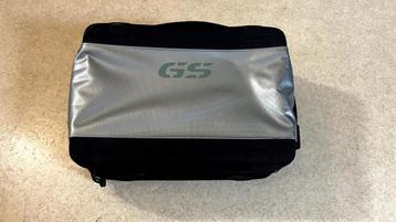 BMW GS 1200 aluminium binnentassen (2)  beschikbaar voor biedingen