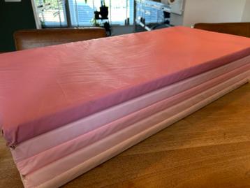 IKEA | Turnmat roze beschikbaar voor biedingen