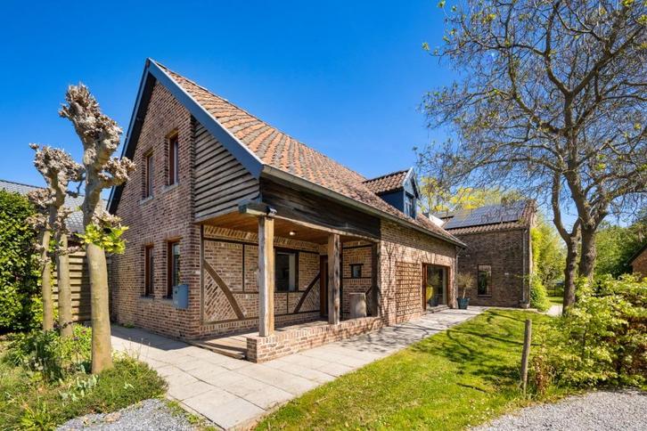 Vrijstaand landhuis bij Margraten (Zuid-Limburg), Huizen en Kamers, Huizen te koop, Limburg, 1000 tot 1500 m², Vrijstaande woning
