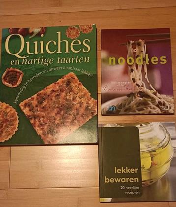Quiches en hartige taarten en 2 extra boekjes  beschikbaar voor biedingen