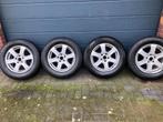 Mooie sportvelgen Dacia Duster+winterbanden 215-65-16, Auto-onderdelen, 215 mm, 16 inch, Banden en Velgen, Winterbanden