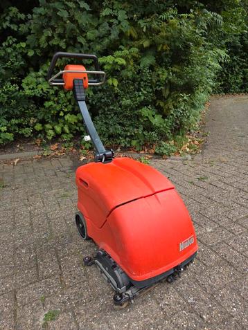 Hako Schrobzuigmachine  beschikbaar voor biedingen