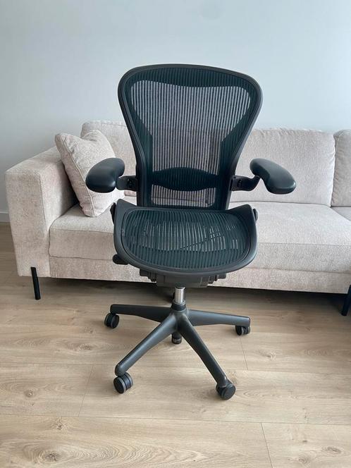 Herman Miller Aeron Graphite bureaustoel B, Huis en Inrichting, Bureaustoelen, Ophalen of Verzenden