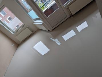 Egaliseren van de vloer, 12.50 de m2 Inclussief materiaal  beschikbaar voor biedingen
