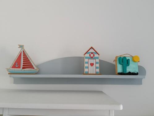 Commode + shelf in wood, Kinderen en Baby's, Kinderkamer | Commodes en Kasten, Zo goed als nieuw, 100 cm of meer, 50 tot 70 cm