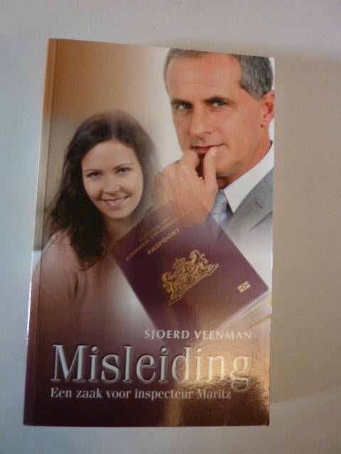 Sjoerd Veenman - Misleiding inspecteur Maritz, Boeken, Overige Boeken, Zo goed als nieuw, Ophalen of Verzenden