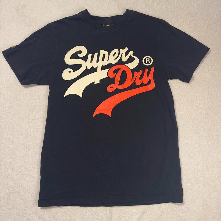 Superdry T-shirt Logo Print Zwart Rood Wit Maat S, Kleding | Heren, T-shirts, Zo goed als nieuw, Rood, Ophalen of Verzenden