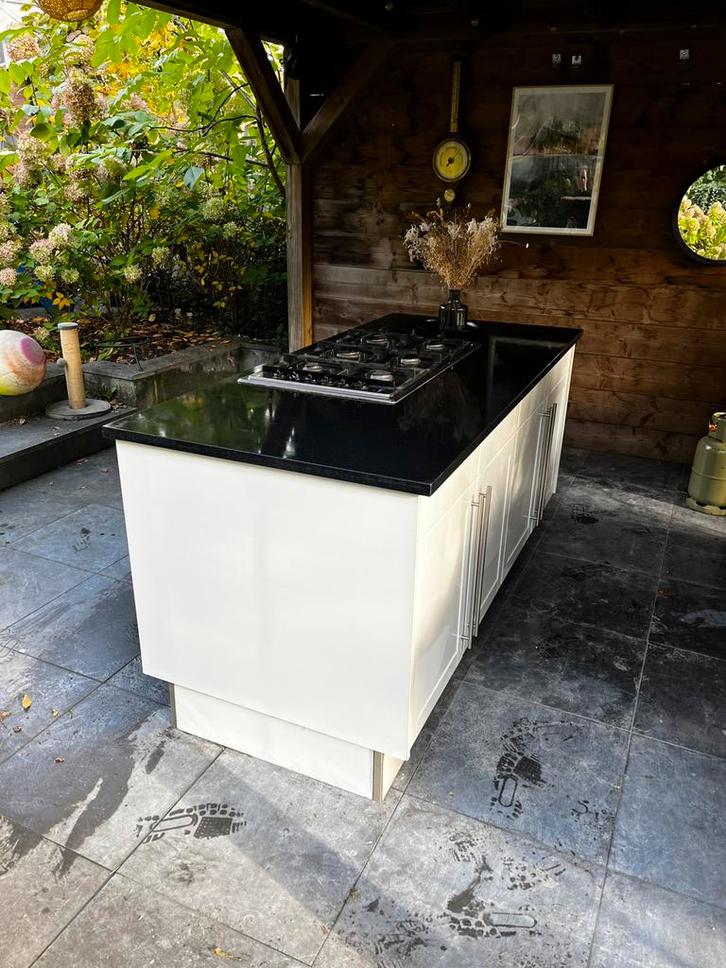 Binnenkeuken eiland gebruikt als buitenkeuken, Tuin en Terras, Buitenkeukens, Gebruikt, Gas, Vrijstaand, Ophalen