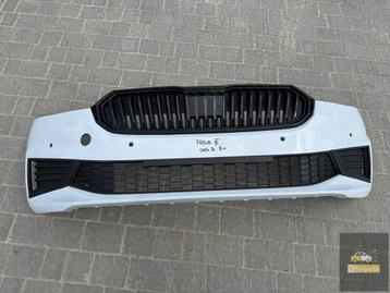 Skoda Fabia IV 4 6VA 2021- voorbumper beschikbaar voor biedingen