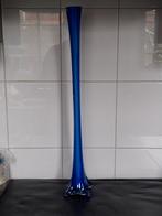 murano ( stijl) vaas gesigneerd met V. 60 cm blauw, Ophalen of Verzenden