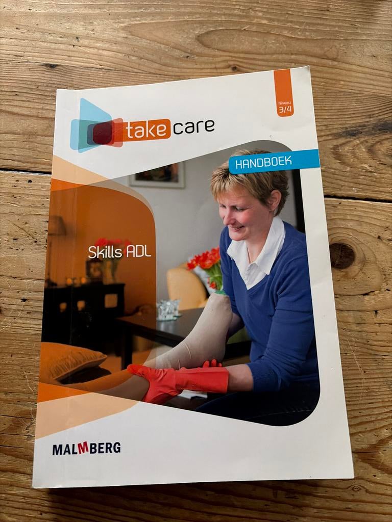 Handboek Take Care Niveau 3/4 - Skills ADL, Ophalen of Verzenden, Gelezen, MBO