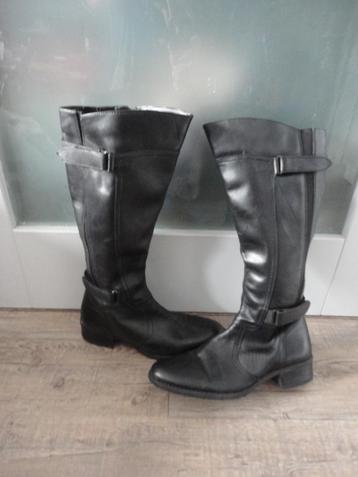 TE KOOP ZGAN ZWARTE HOGE LEREN LAARZEN / 38 beschikbaar voor biedingen