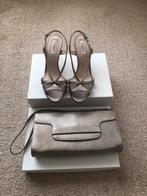 L.K.Bennett Londen dames sandalen met bijpassende tas, Beige, Ophalen of Verzenden, Zo goed als nieuw, Schoenen met hoge hakken