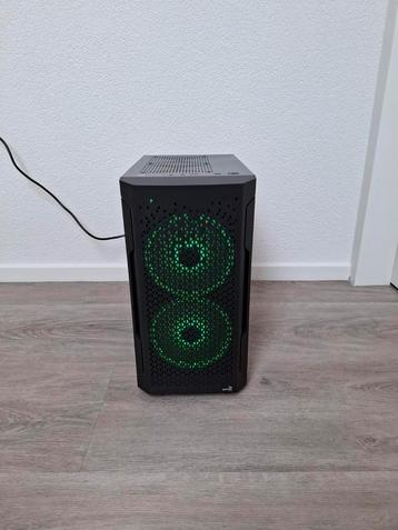 Game pc beschikbaar voor biedingen