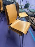 Stapelbare Houten Stoelen - 9 stuks, Ophalen, Gebruikt, Overige kleuren, Vijf, Zes of meer stoelen