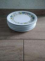 Bavaria Praktica - 6 mooie gebloemde borden, Huis en Inrichting, Keuken | Servies, Ophalen of Verzenden, Zo goed als nieuw, Bord(en)