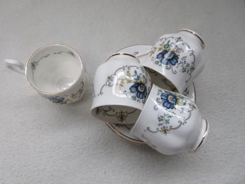 4 kop en schotels Englisch bone china Sheltonia, Huis en Inrichting, Keuken | Servies, Zo goed als nieuw, Kop(pen) en/of Schotel(s)