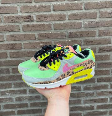 Nike Air Max 90 Premium SE Illusion Dancefloor Green beschikbaar voor biedingen