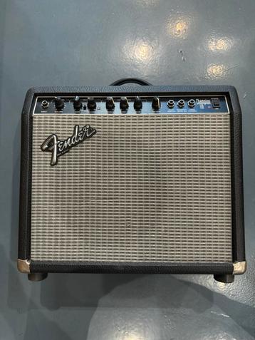 Vintage Fender Champion 110 Gitaarversterker beschikbaar voor biedingen