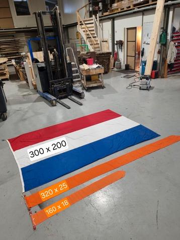 Nederlandse NL vlag 300x200, Oranje wimpel 320x25 en 160x18 beschikbaar voor biedingen