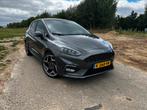 Ford Fiësta 1.5 200pk | PANO | B&O |STOEL+ STUURVERWARMING, Auto's, Voorwielaandrijving, Stof, Zwart, 14 km/l