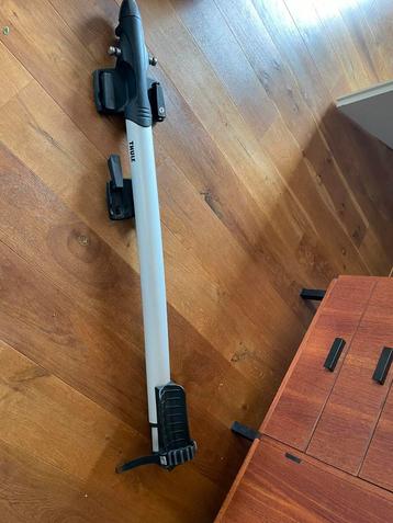 Thule dakdrager auto recefiets carbon frame beschikbaar voor biedingen