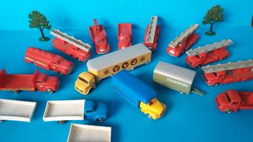 Mercedes Benz Bedford vrachtwagen 1:87 Lego  beschikbaar voor biedingen