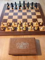 Schaakbord met schaakstukken, Hobby en Vrije tijd, Gezelschapsspellen | Bordspellen, Een of twee spelers, Ophalen of Verzenden