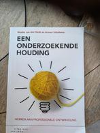 Een onderzoekende houding, Ophalen of Verzenden, Alpha, Zo goed als nieuw, HBO