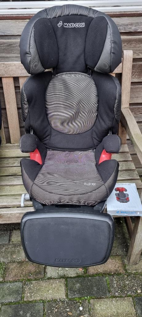 Kinderstoel Maxi Cosy Rodi XR, Kinderen en Baby's, Autostoeltjes, Gebruikt, Maxi-Cosi, 15 t/m 36 kg, Autogordel, Afneembare rugleuning
